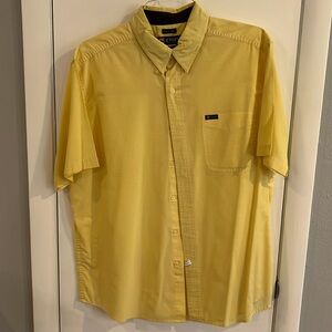 Men’s Short Sleeve Dress Shirt, Chaps, Size Large, Yellow